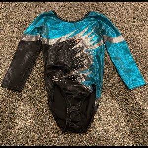 Dream light leotard with 3/4 sleeves